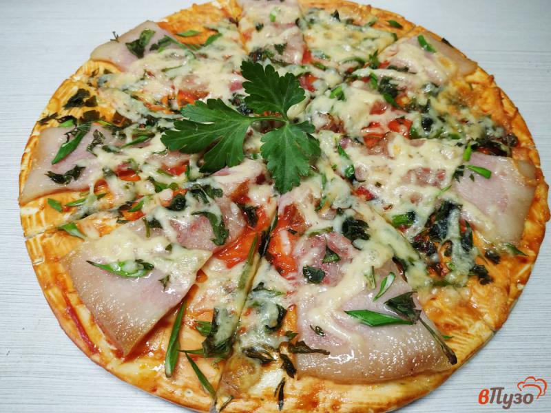 Фото приготовление рецепта: Пицца с беконом шаг №8