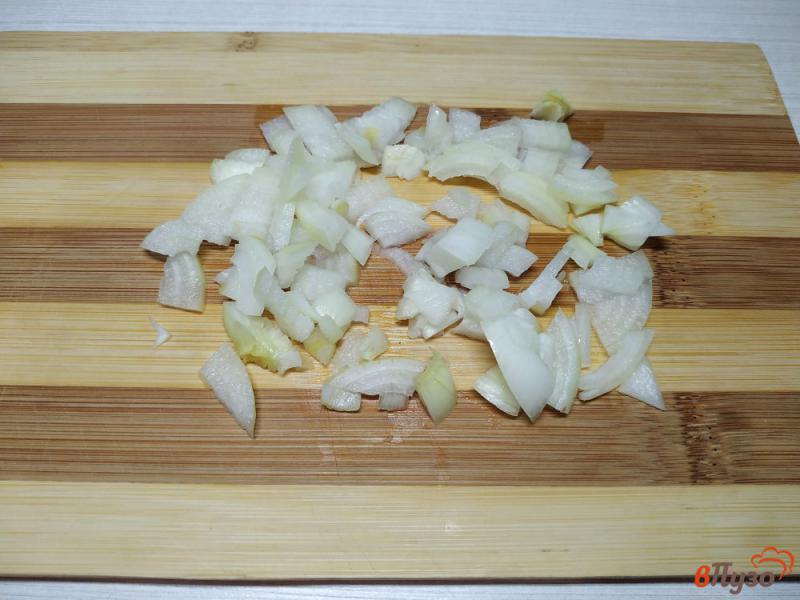 Фото приготовление рецепта: Мимоза из шпротного паштета шаг №1