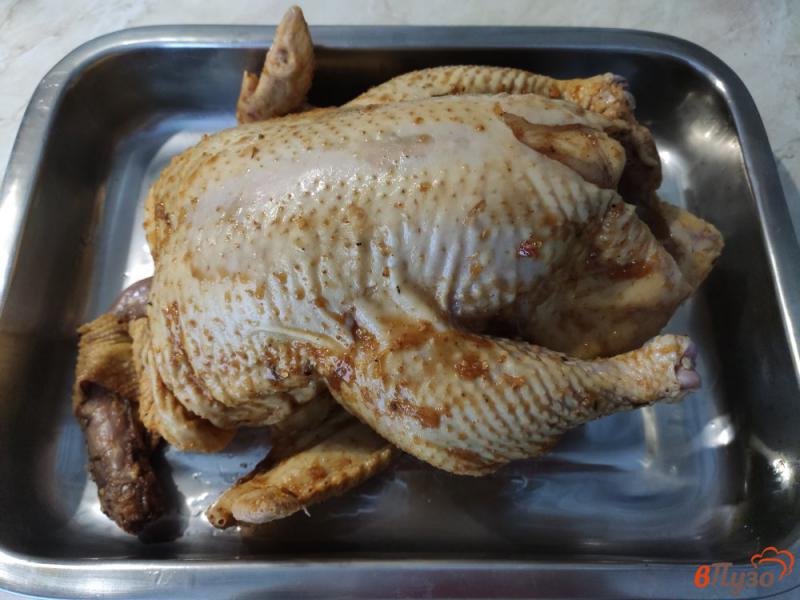 Фото приготовление рецепта: Курица запёченная с апельсинами шаг №5