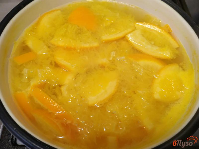 Фото приготовление рецепта: Апельсиновый кисель шаг №3