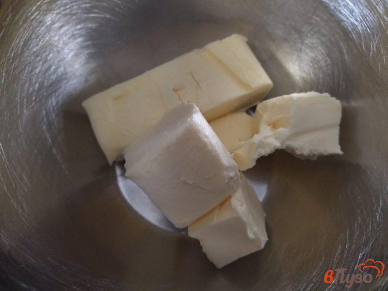 Фото приготовление рецепта: Торт со сметанным кремом черносливом и грецкими орехами шаг №7