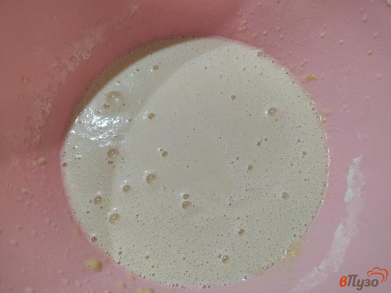 Фото приготовление рецепта: Тонкие блинчики с маком на молоке шаг №3