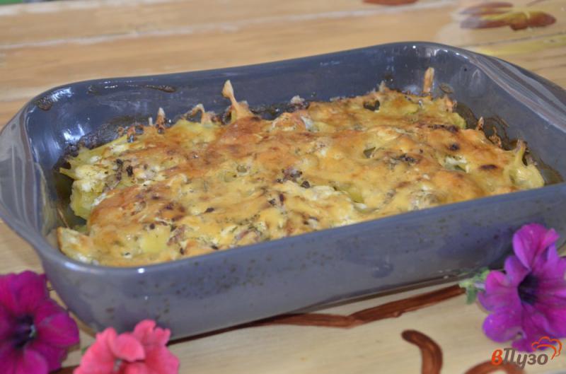 Фото приготовление рецепта: Картофельная запеканка с куриной грудкой и сыром шаг №5