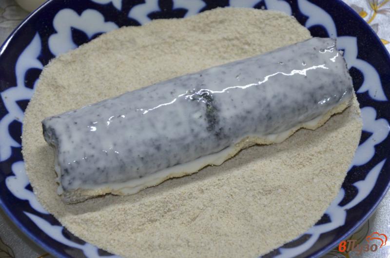 Фото приготовление рецепта: Роллы «Темпура» с осьминогами и огурцом шаг №6
