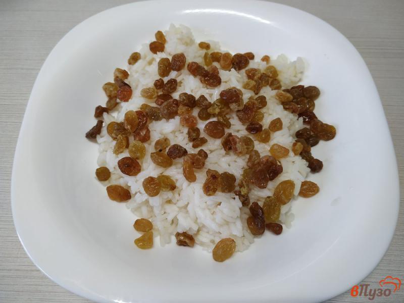 Фото приготовление рецепта: Кутья из риса цукатов и изюма шаг №6
