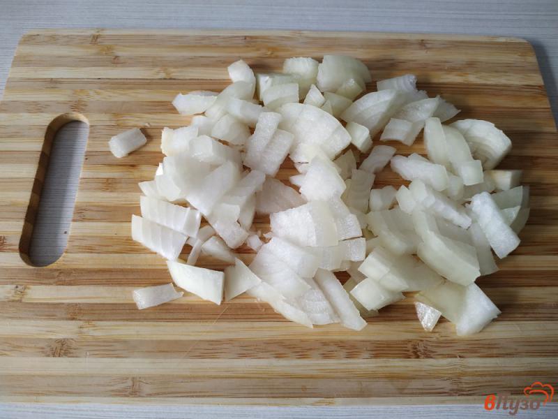 Фото приготовление рецепта: Картофель тушёный со свининой и паприкой шаг №4