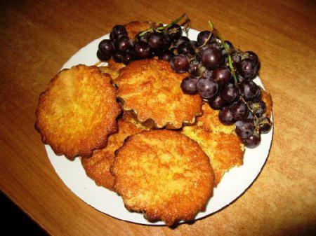 фото рецепта: Виноградные кексы с десертным вином