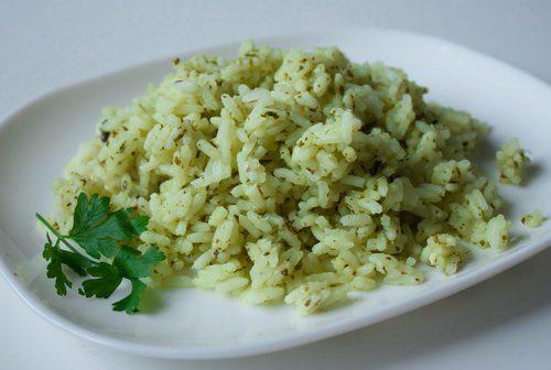 фото рецепта: Рис с петрушкой и лаймом