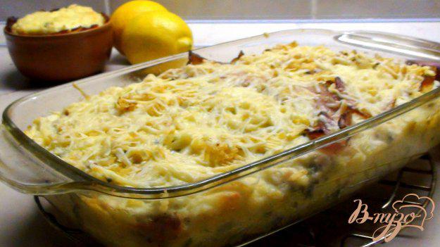 фото рецепта: Картофельное суфле с беконом и пармезановой корочкой.