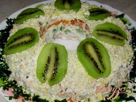 фото рецепта: Салат с киви «Фантазия»