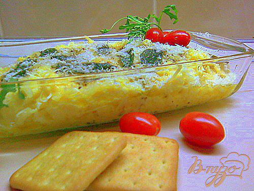 фото рецепта: Полента с сыром и чипсами из шалфея.