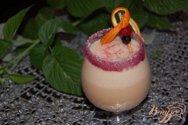 фото рецепта: Карамельно-малиновый коктейль