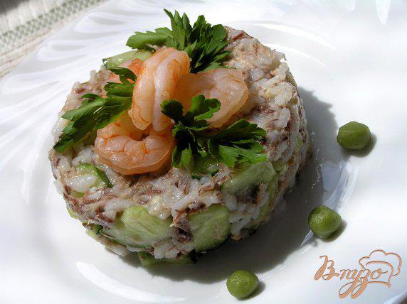 фото рецепта: Суши-салат с креветками и тунцом