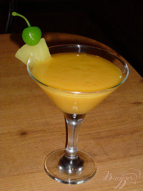 фото рецепта: Коктейль «Персиково - ананасовое наслаждение»