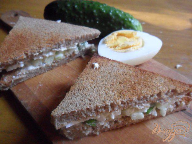 фото рецепта: Сэндвич с яичным салатом