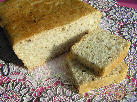 фото рецепта: Пшеничный хлеб с базиликом