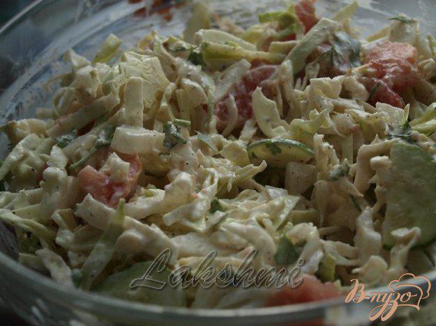 фото рецепта: Салат из летних овощей со сметаной