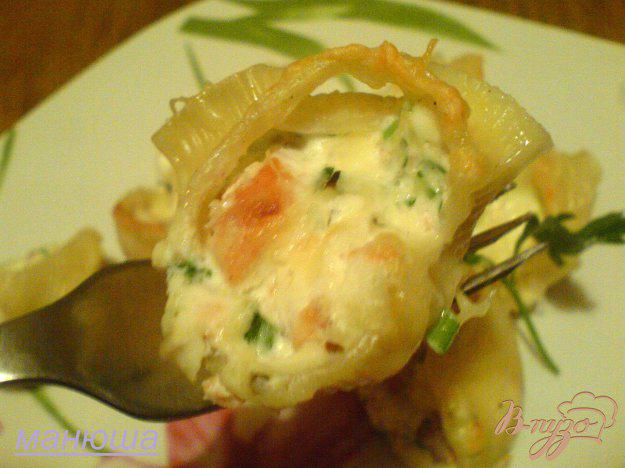 фото рецепта: Лумакони с лососем и сырным кремом