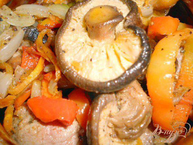 фото рецепта: Грибы шиитаке с овощами