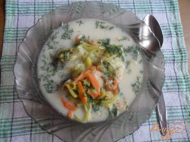 фото рецепта: Сырный суп с креветками «Послепраздничный»