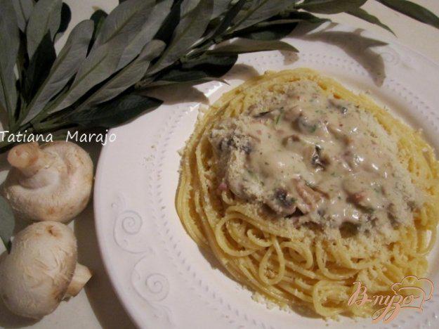 фото рецепта: Спагетти с грибным соусом