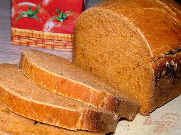 фото рецепта: Томатный хлеб с паприкой