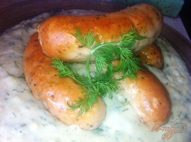 фото рецепта: Колбаса белая с соусом из хрена и укропа