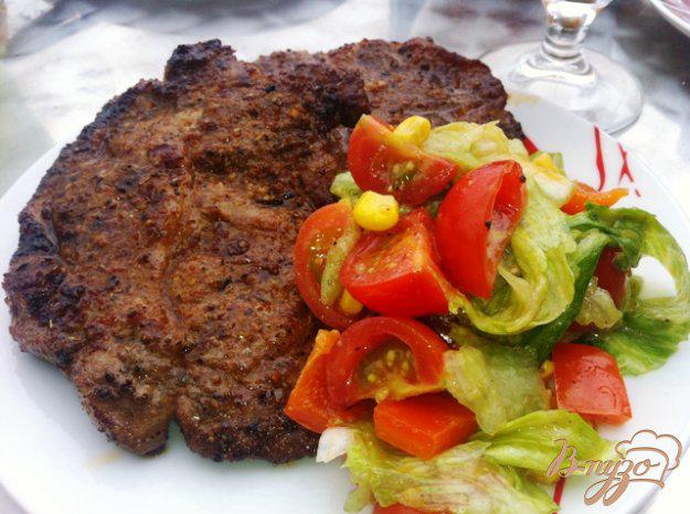 фото рецепта: Легкий салат с мясом гриль