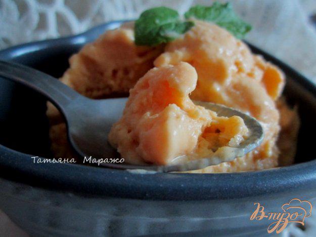 фото рецепта: Крем-глясе с манго и йогуртом