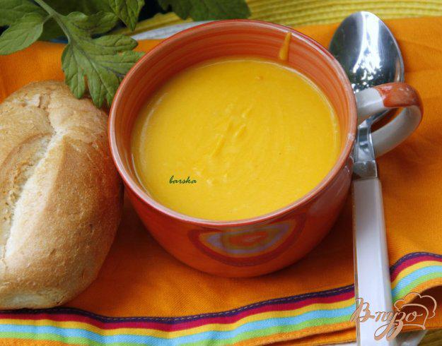 фото рецепта: Суп-пюре из тыквы по-французски