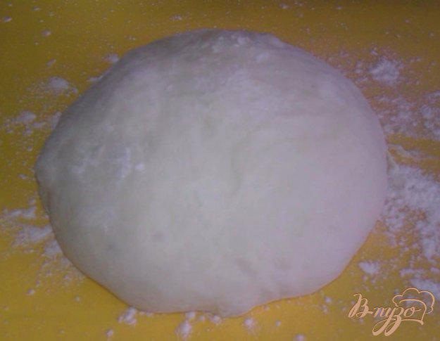 фото рецепта: Дрожжевое тесто на сыворотке в хлебопечке