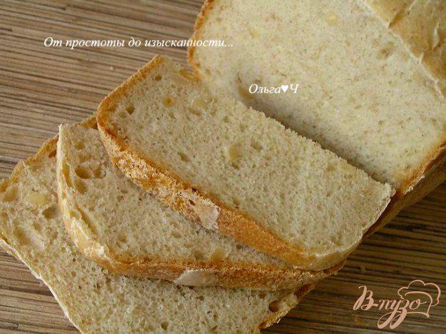 фото рецепта: Хлеб с творогом и кедровыми орешками