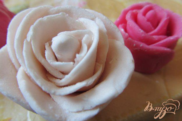 фото рецепта: Бутоны роз из мастики