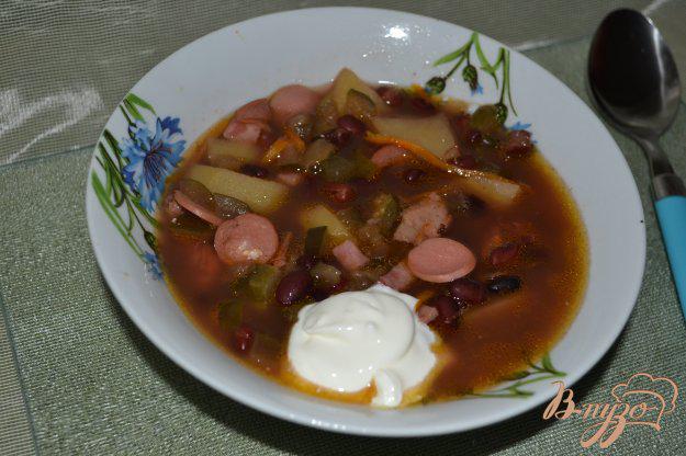 фото рецепта: Суп фасолевый с солеными огурцами