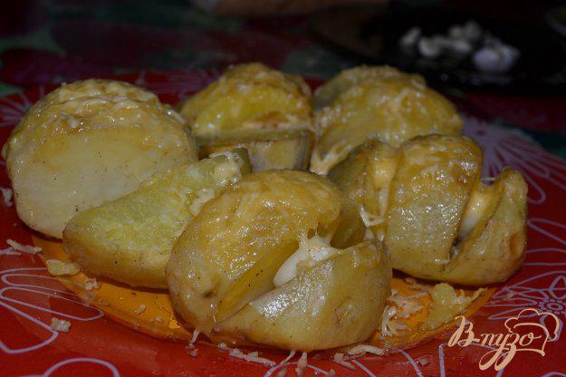 фото рецепта: Картофель, запеченный с чесноком