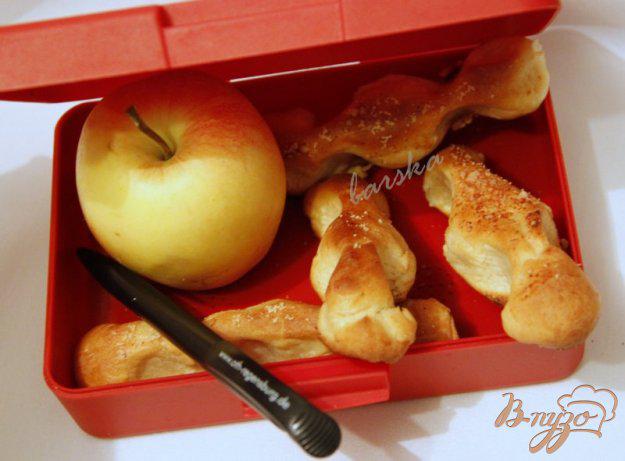 фото рецепта: Хлебные палочки с пармезаном