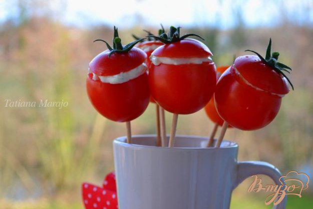 фото рецепта: Закуска из томатов с сыром