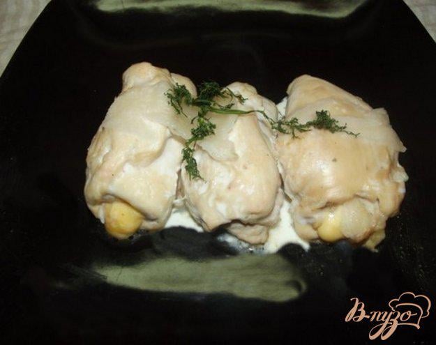 фото рецепта: Рулеты куриные с салом и чесноком