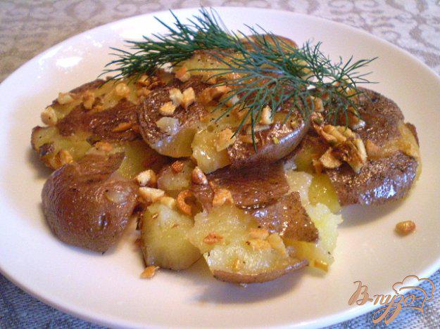 фото рецепта: Картофель обжаренный с чесноком