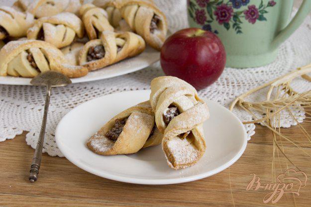 фото рецепта: Печенье с яблоками и орехами