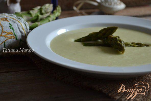 фото рецепта: Крем-суп с зеленой спаржей
