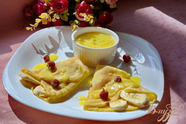 фото рецепта: Тропические блинчики с фруктами и лимонным курдом