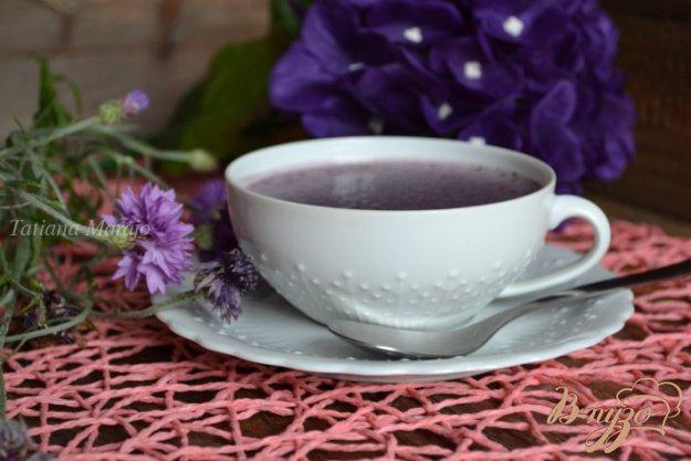 фото рецепта: Молочно-чайное  желе с голубикой