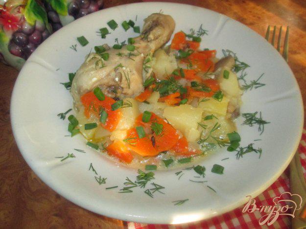 фото рецепта: Картофель с курицей и грибами тушеные в казане
