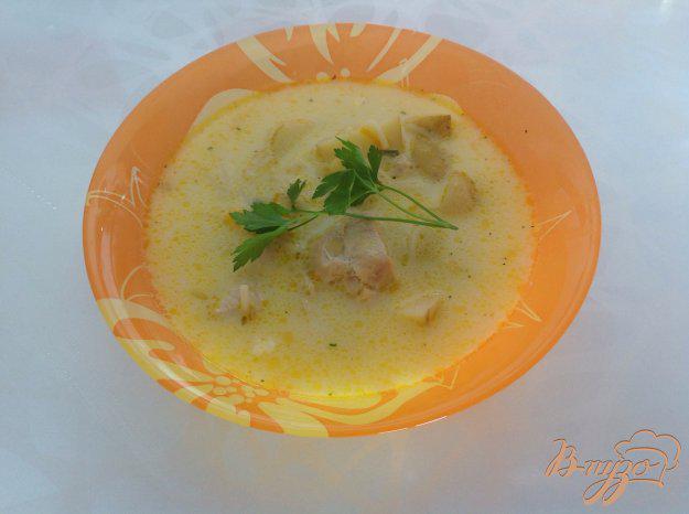 фото рецепта: Суп с плавленым сырком