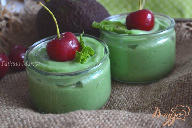 фото рецепта: Десертный крем из авокадо «Холодок»