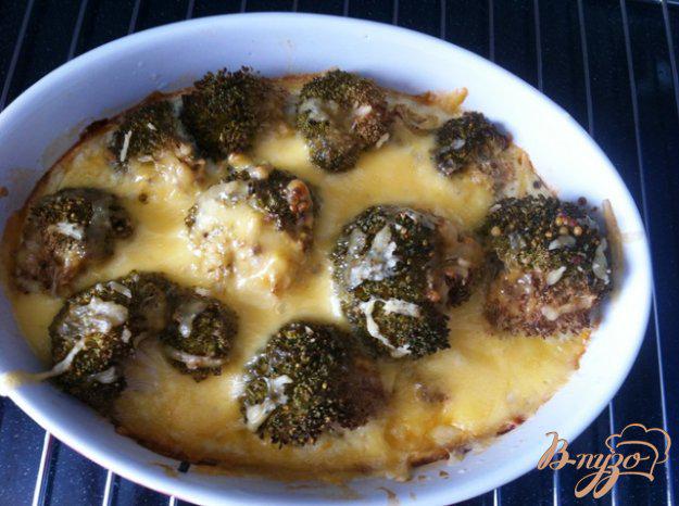 фото рецепта: Омлет из брокколи с сыром