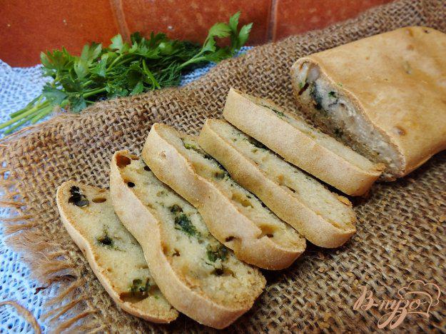 фото рецепта: Закусочный хлеб с зеленью на воде