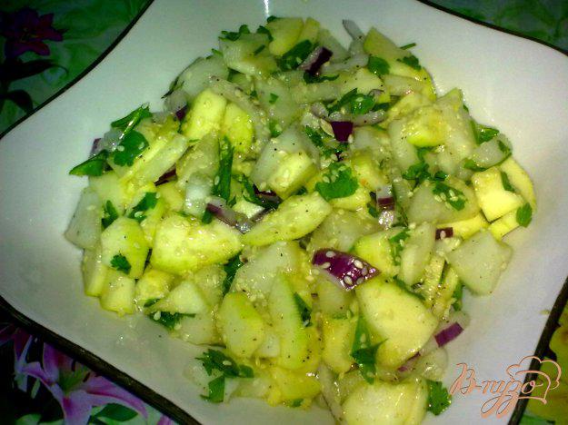 фото рецепта: Салат из кабачка и огурца