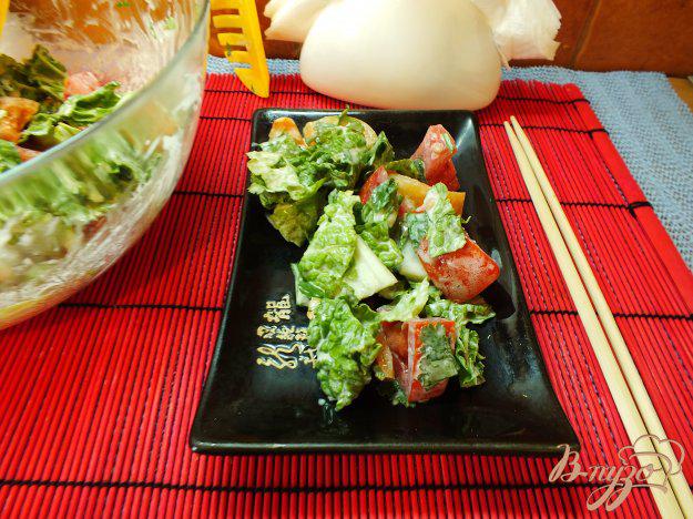 фото рецепта: Салат с пекинской капустой и соевым соусом